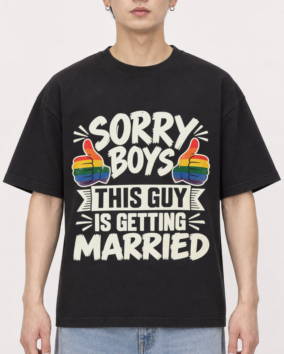 Mockup Boxy Heavyweight Tee Black male close-up 01