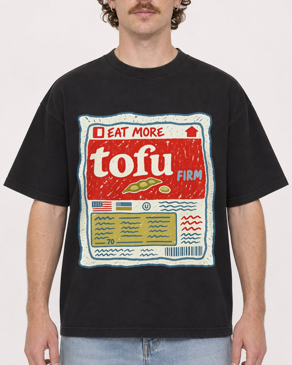 Mockup Boxy Heavyweight Tee Black male close-up 09