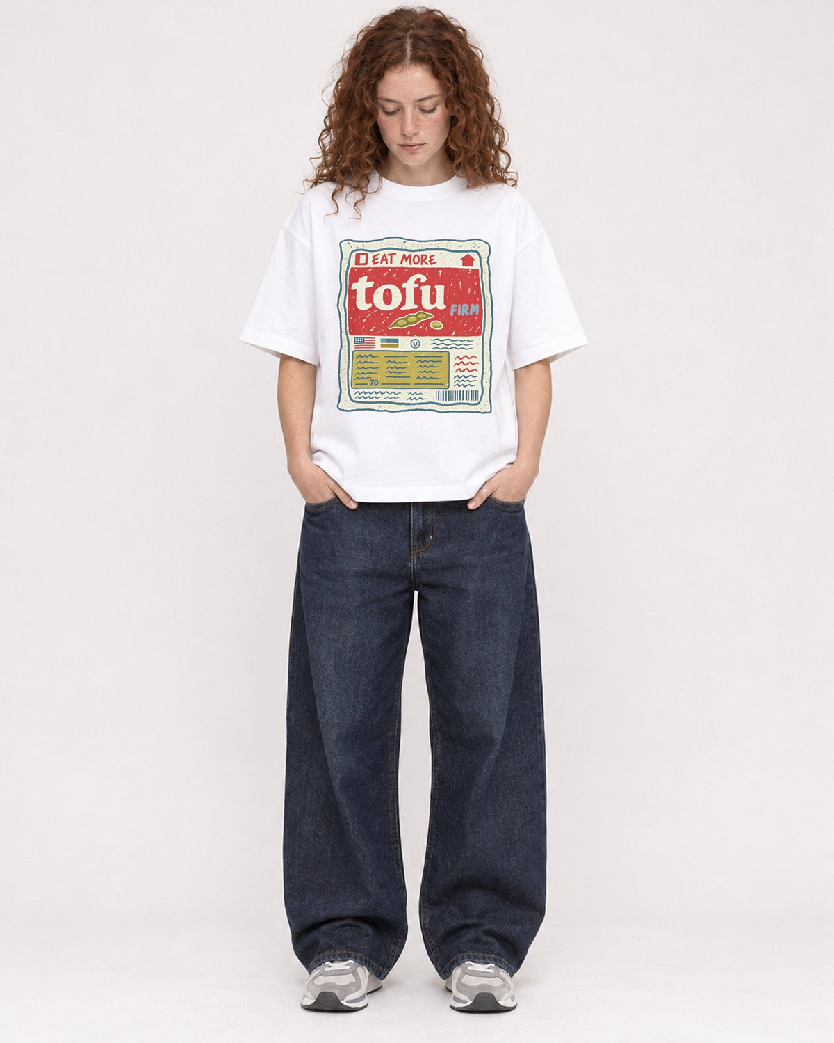 Mockup Boxy Heavyweight Tee White female full-body 09
