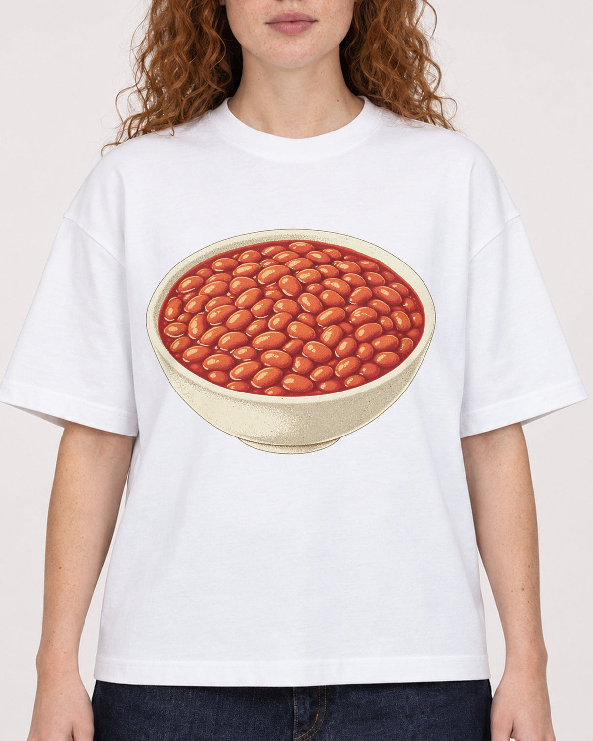 Mockup Boxy Heavyweight Tee White female close-up 09