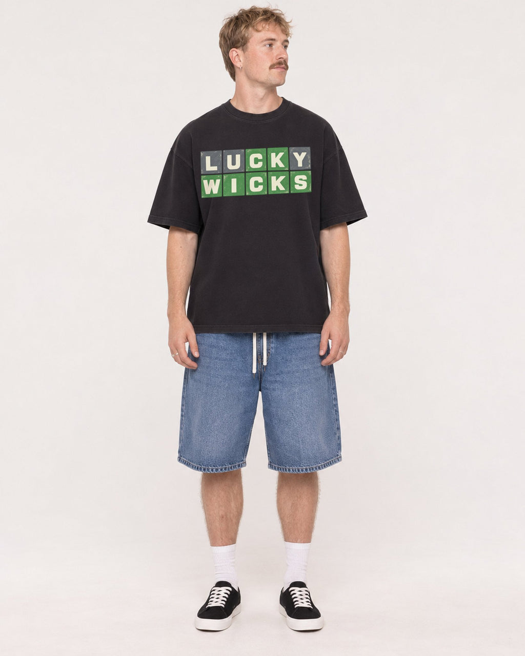 Mockup Boxy Heavyweight Tee Black male full-body 19