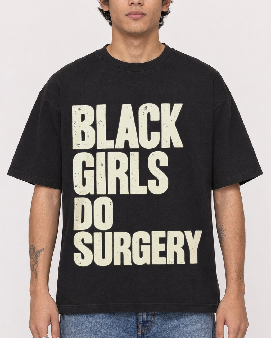 Mockup Boxy Heavyweight Tee Black male close-up 06
