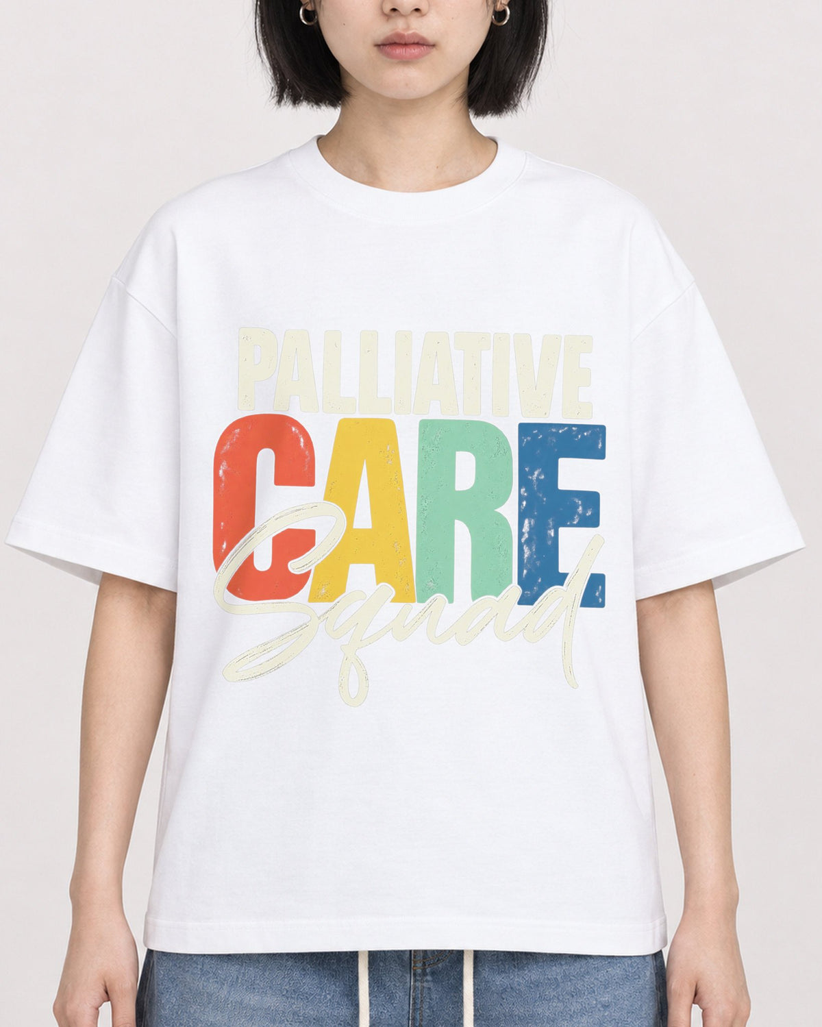 Mockup Boxy Heavyweight Tee White female close-up 11
