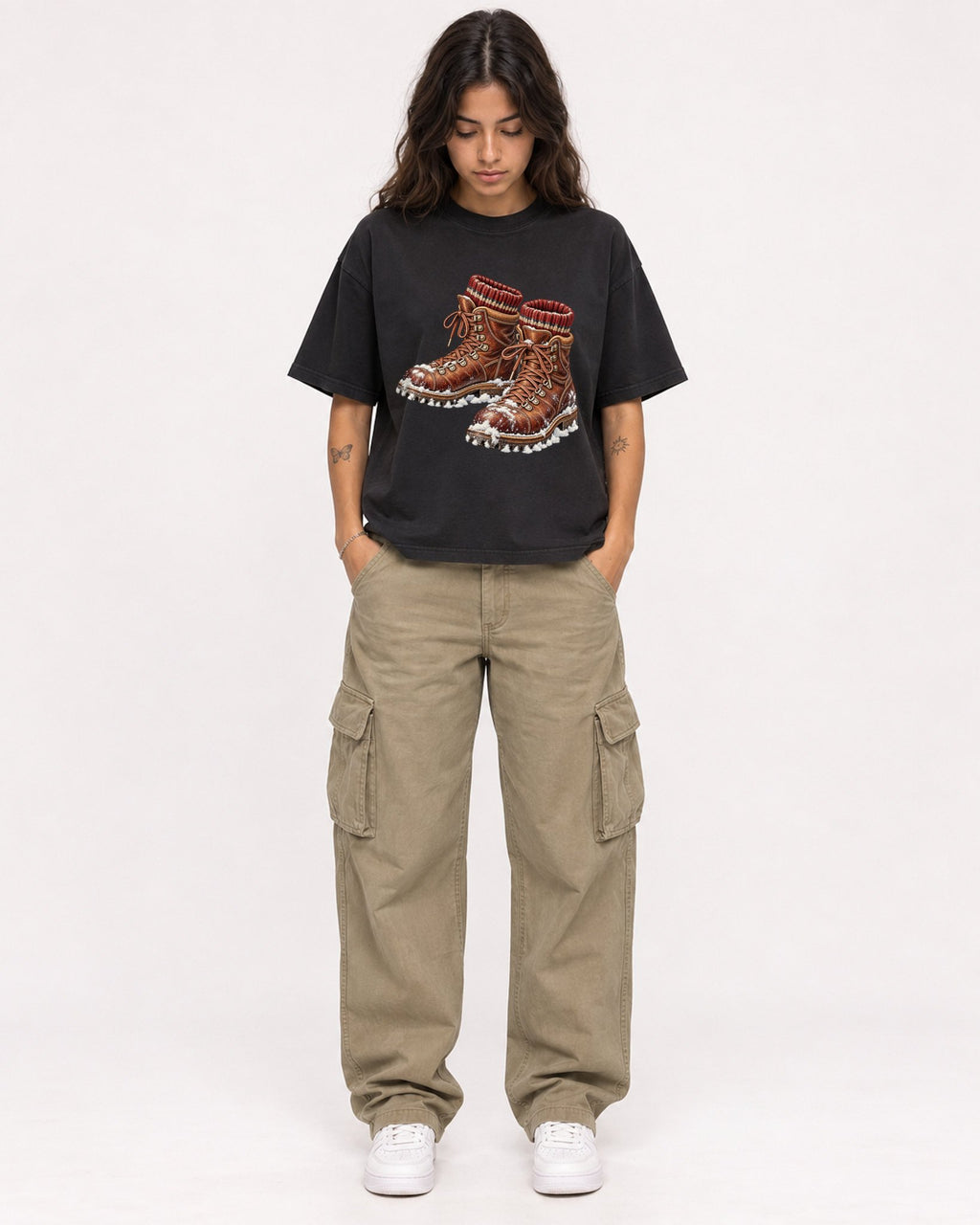 Mockup Boxy Heavyweight Tee Black female full-body 06