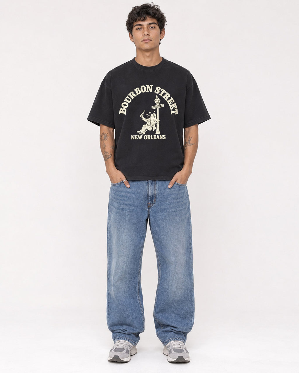 Mockup Boxy Heavyweight Tee Black male full-body 06