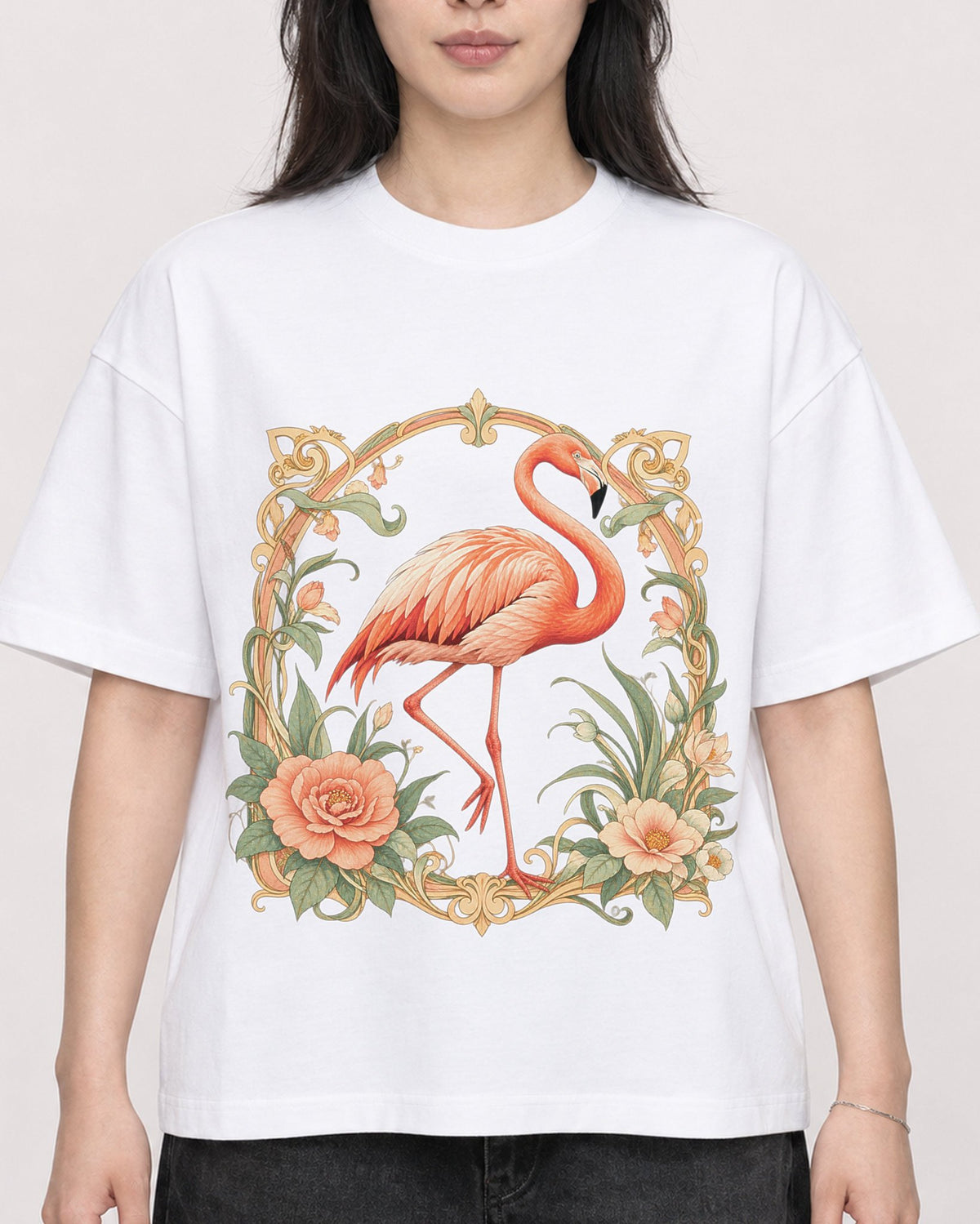 Mockup Boxy Heavyweight Tee White female close-up 13