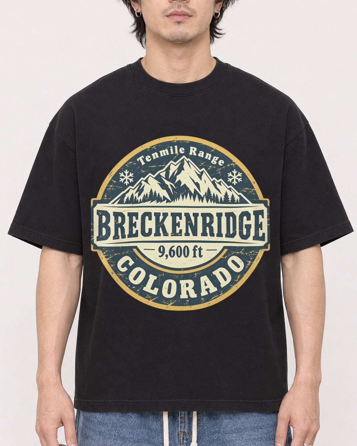 Mockup Boxy Heavyweight Tee Black male close-up 03