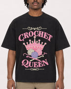 Mockup Boxy Heavyweight Tee Black male close-up 04