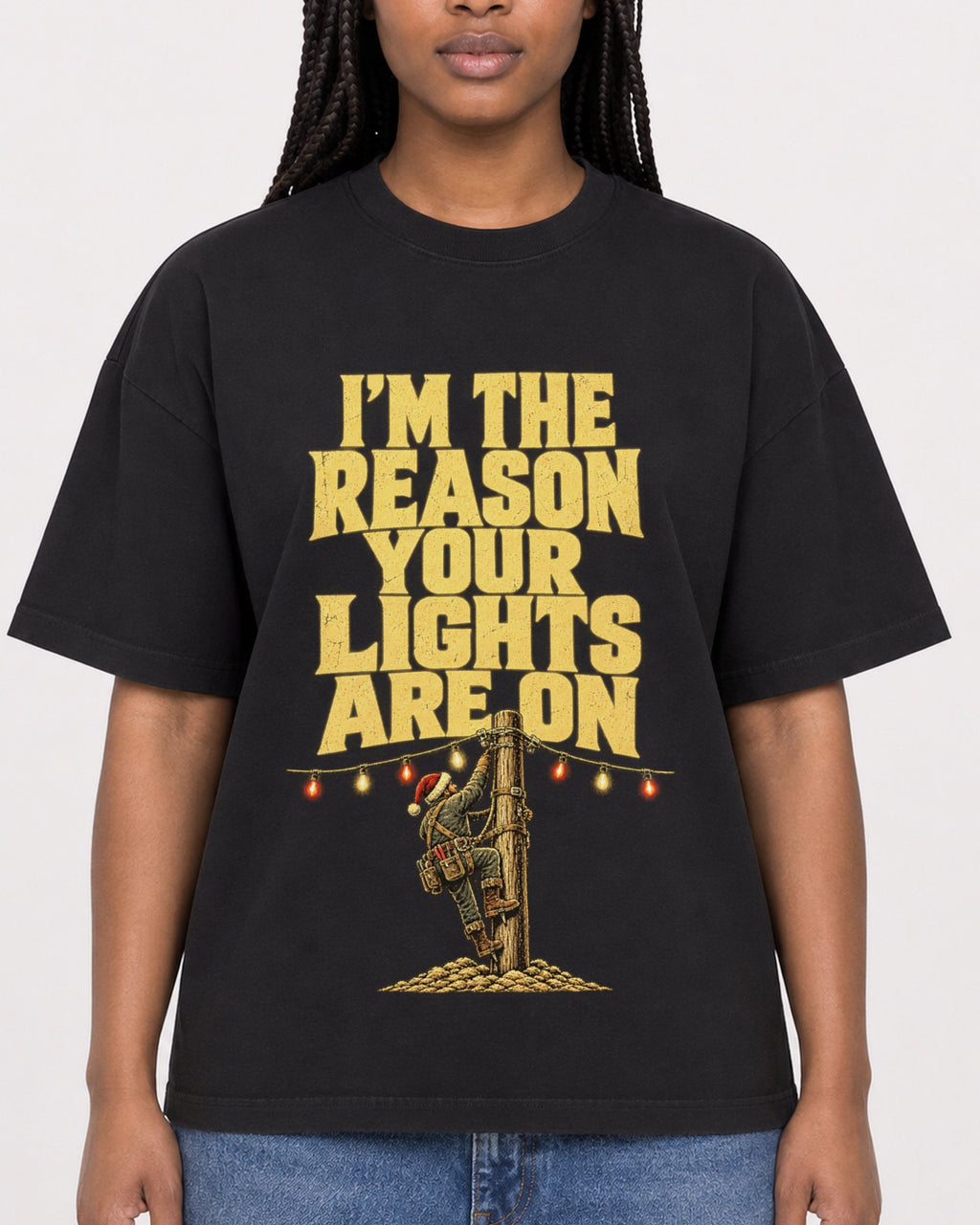 Mockup Boxy Heavyweight Tee Black female close-up 04