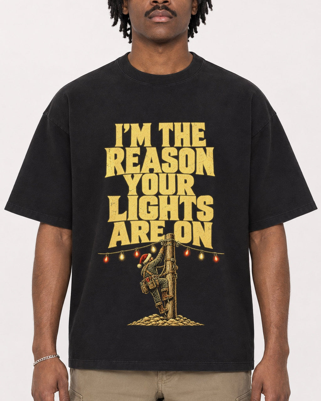 Mockup Boxy Heavyweight Tee Black male close-up 04