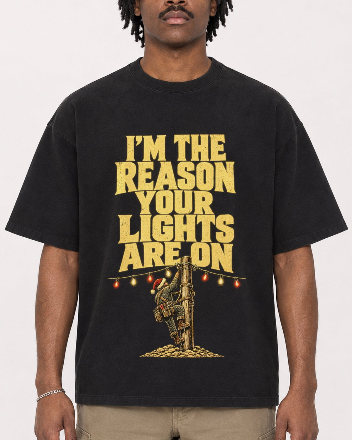 Mockup Boxy Heavyweight Tee Black male close-up 04