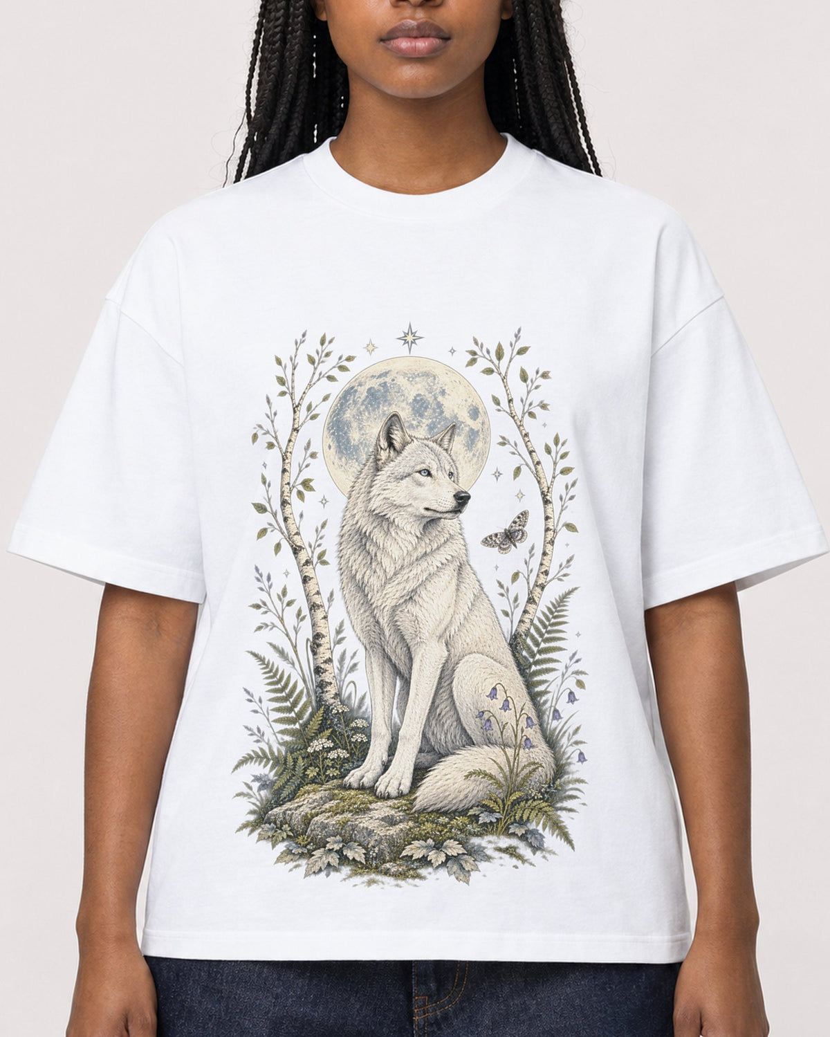 Mockup Boxy Heavyweight Tee White female close-up 04