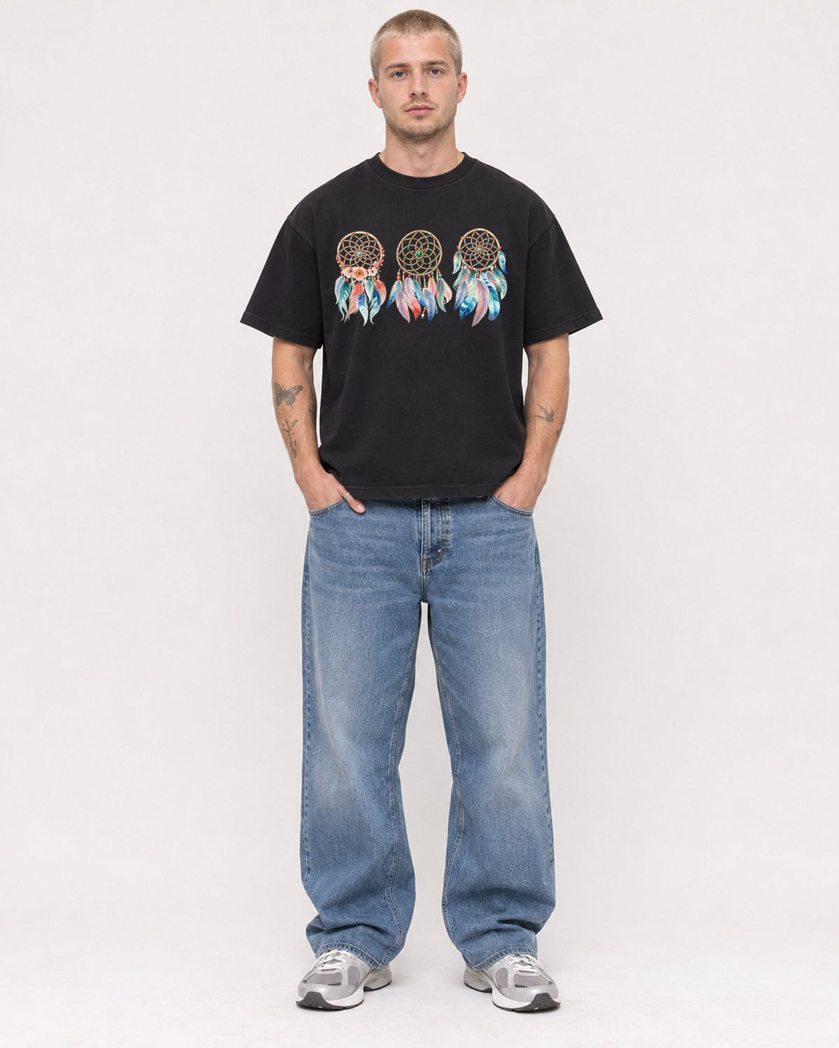 Mockup Boxy Heavyweight Tee Black male full-body 18