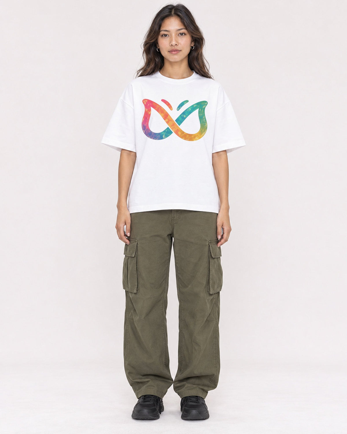 Mockup Boxy Heavyweight Tee White female full-body 02