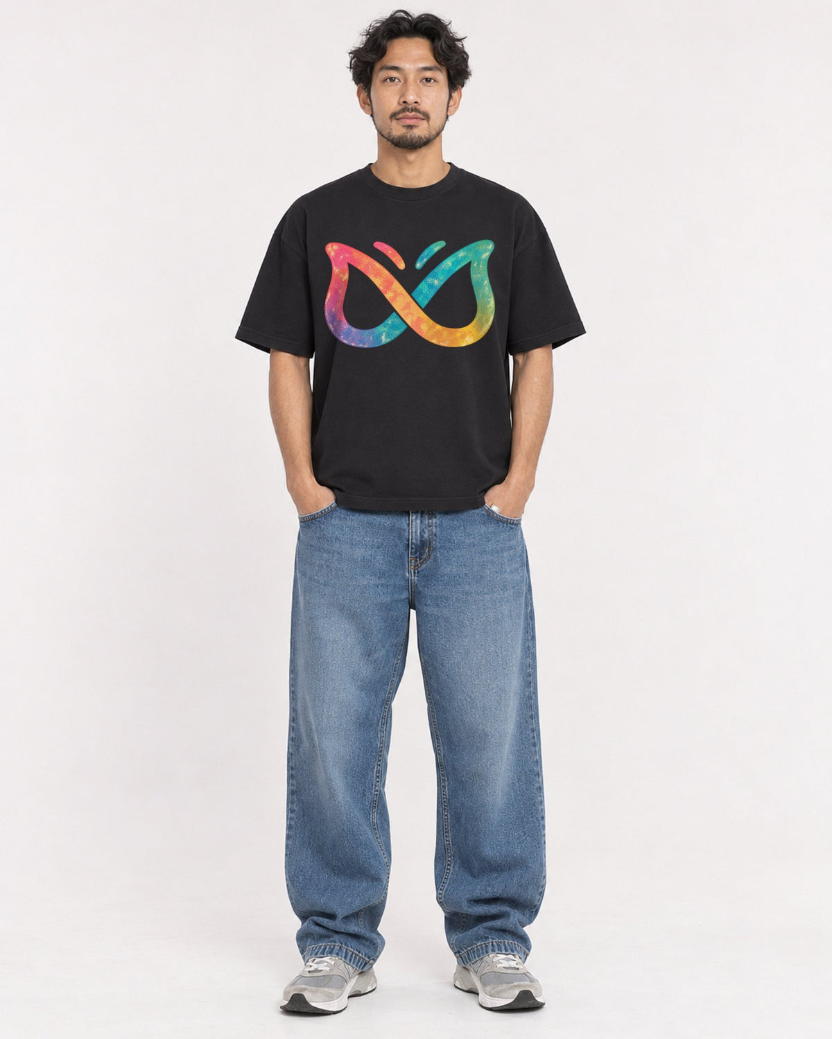 Mockup Boxy Heavyweight Tee Black male full-body 02