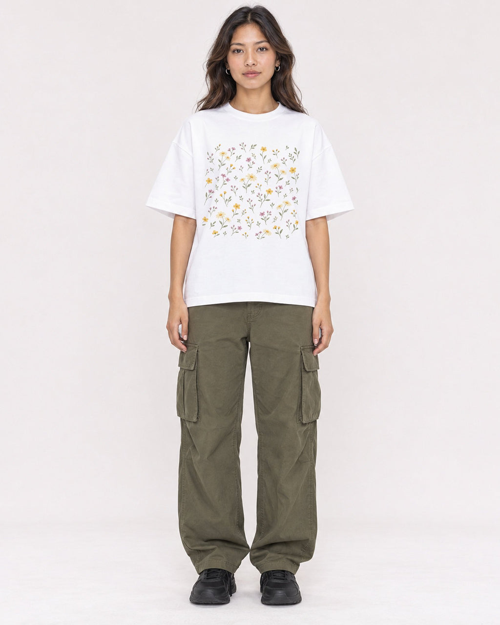 Mockup Boxy Heavyweight Tee White female full-body 02