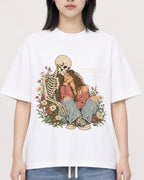 Mockup Boxy Heavyweight Tee White female close-up 31