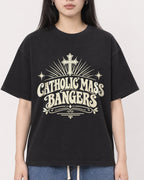 Mockup Boxy Heavyweight Tee Black female close-up 01