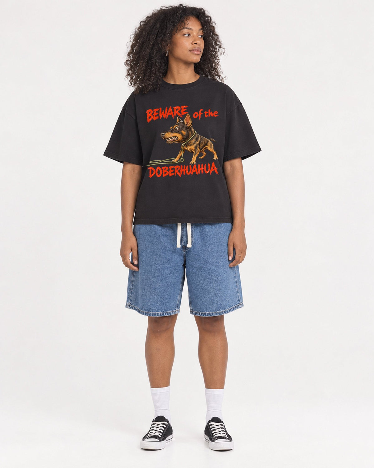 Mockup Boxy Heavyweight Tee Black female full-body 05