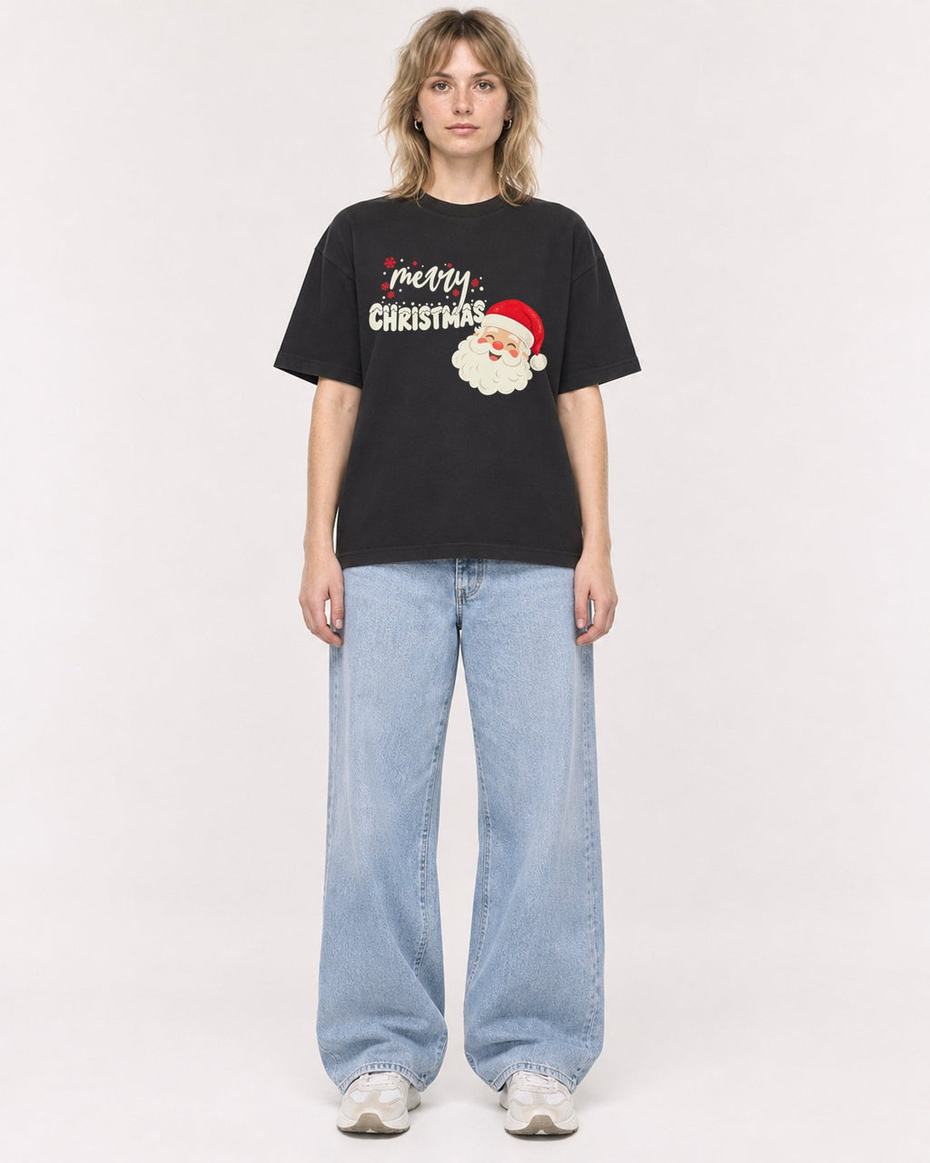 Mockup Boxy Heavyweight Tee Black female full-body 19