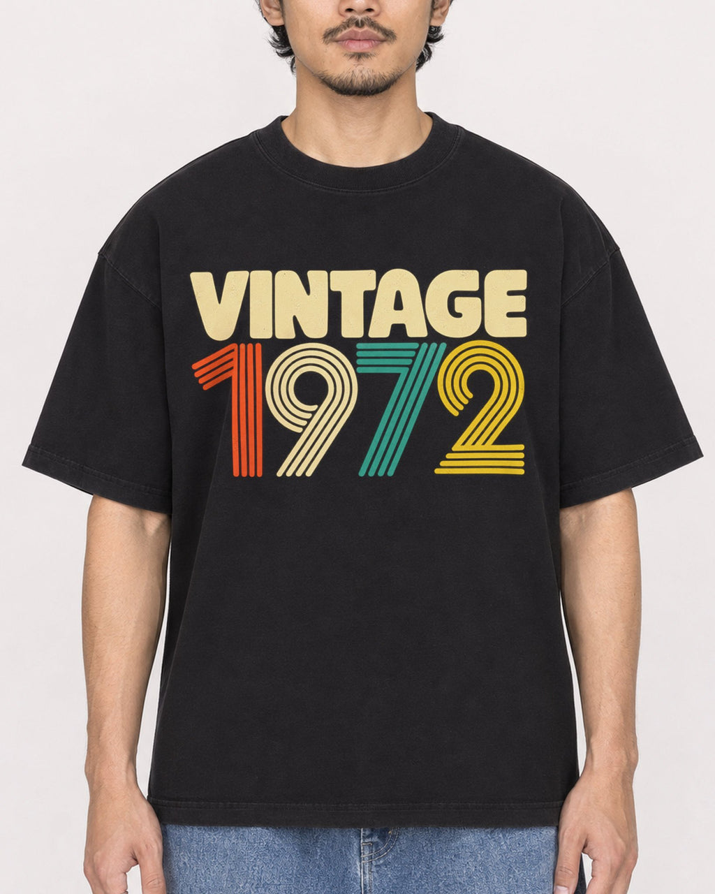 Mockup Boxy Heavyweight Tee Black male close-up 02