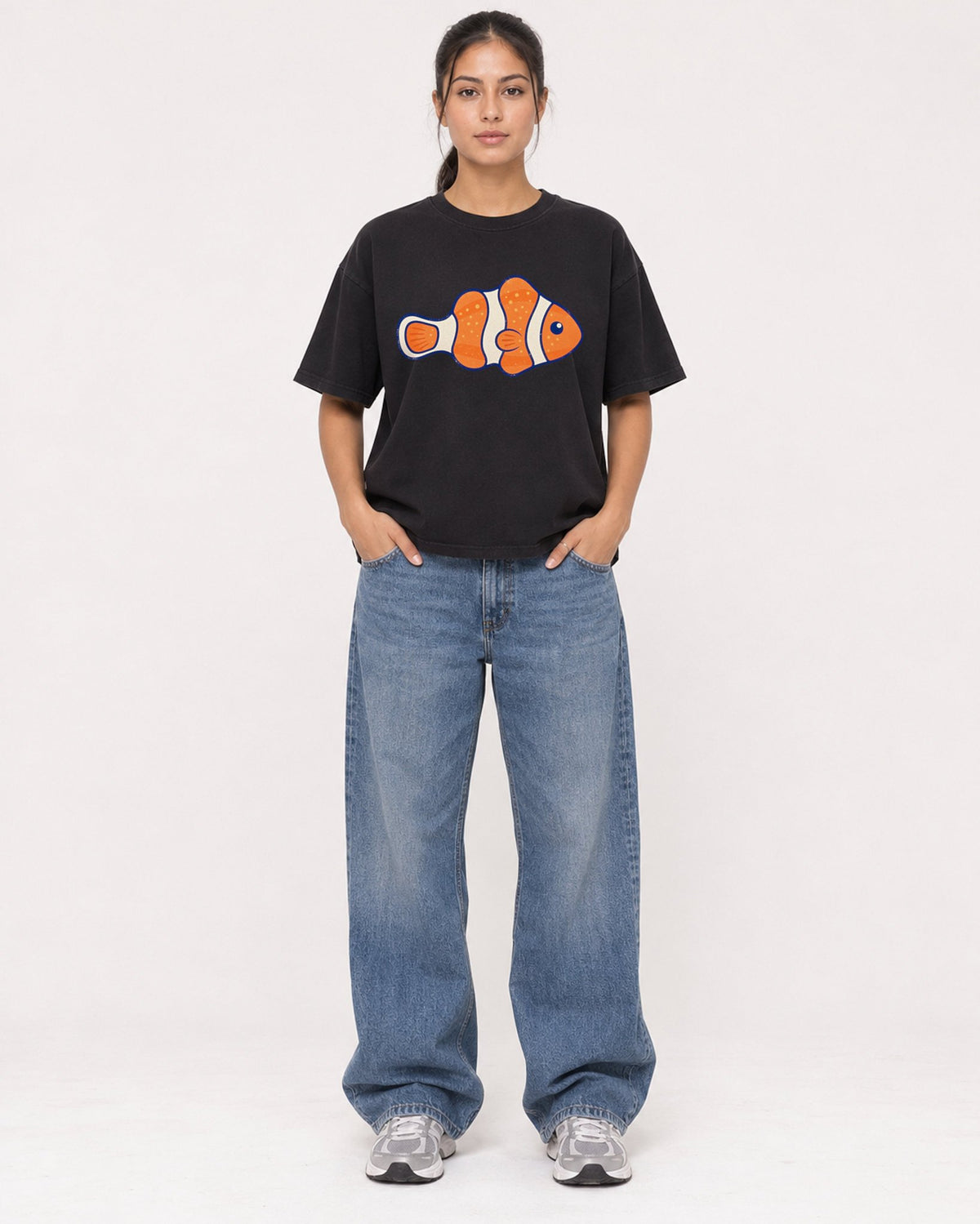 Mockup Boxy Heavyweight Tee Black female full-body 16