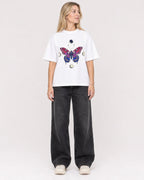 Mockup Boxy Heavyweight Tee White female full-body 08