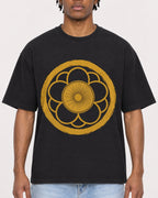 Mockup Boxy Heavyweight Tee Black male close-up 05