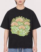 Mockup Boxy Heavyweight Tee Black male close-up 11