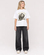 Mockup Boxy Heavyweight Tee White female full-body 08