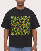 Mockup Boxy Heavyweight Tee Black male close-up 14