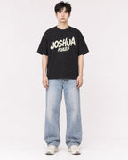 Mockup Boxy Heavyweight Tee Black male full-body 01