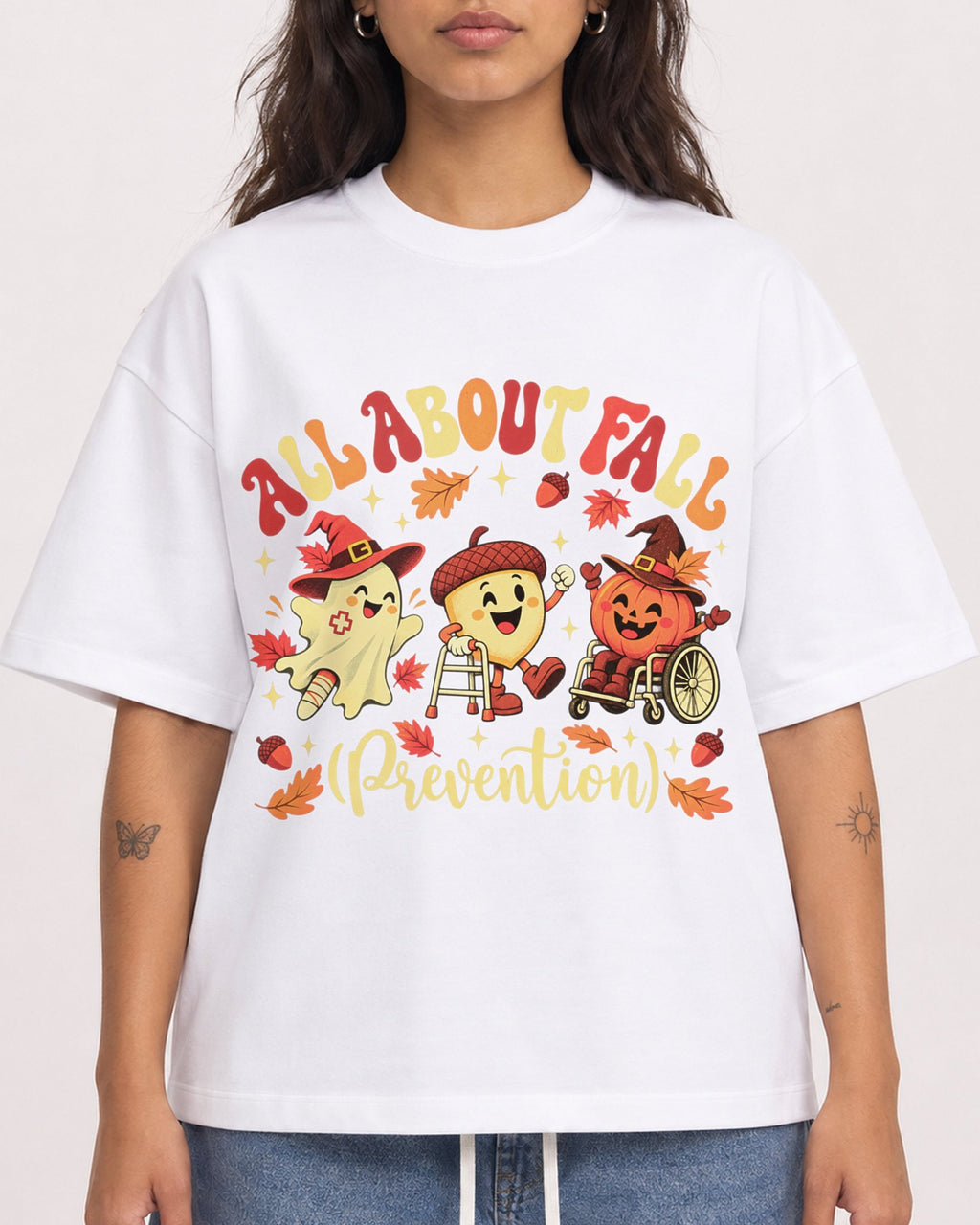 Mockup Boxy Heavyweight Tee White female close-up 06