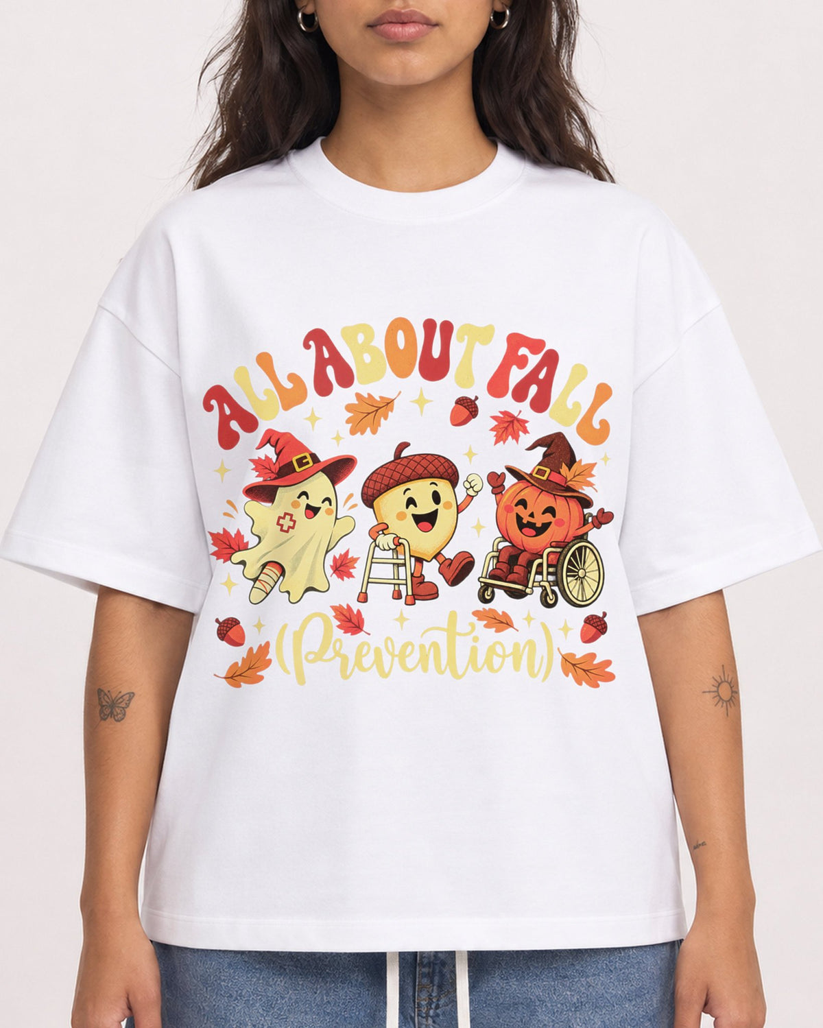 Mockup Boxy Heavyweight Tee White female close-up 06