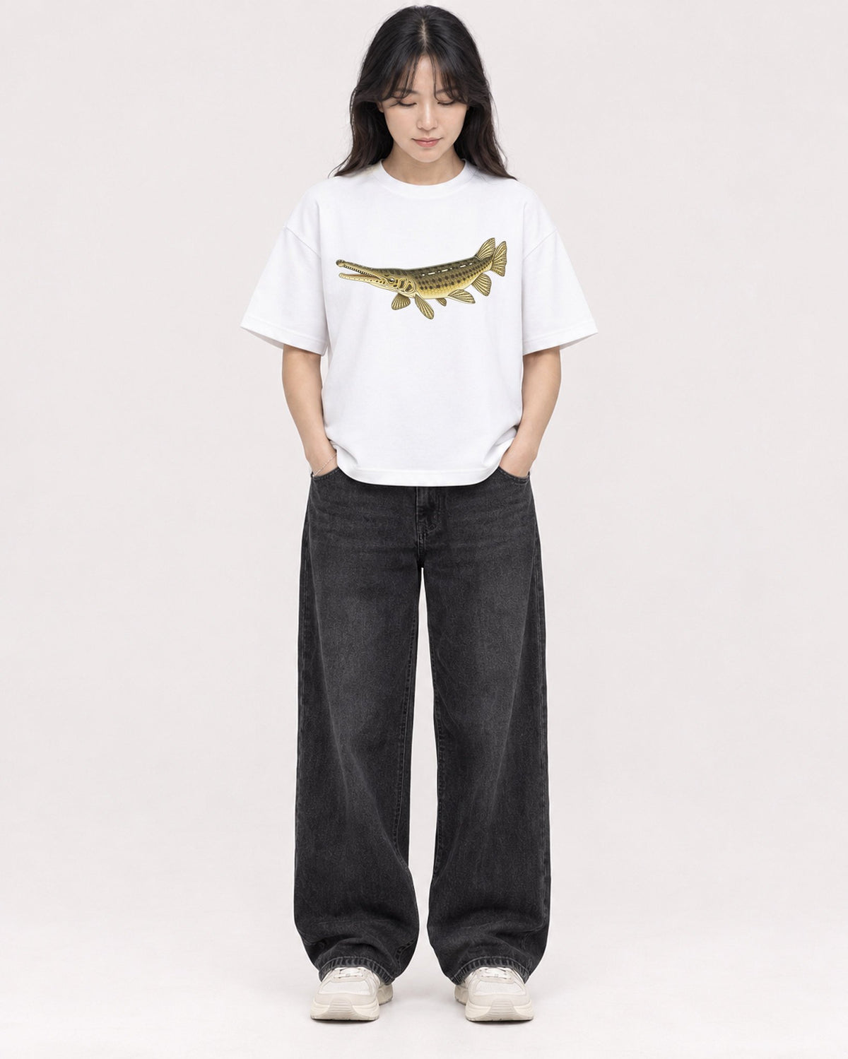 Mockup Boxy Heavyweight Tee White female full-body 13