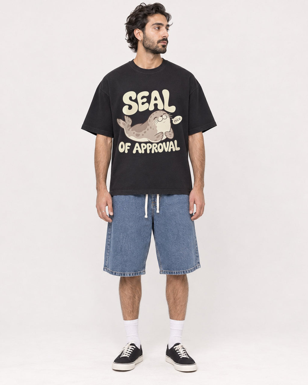 Mockup Boxy Heavyweight Tee Black male full-body 47