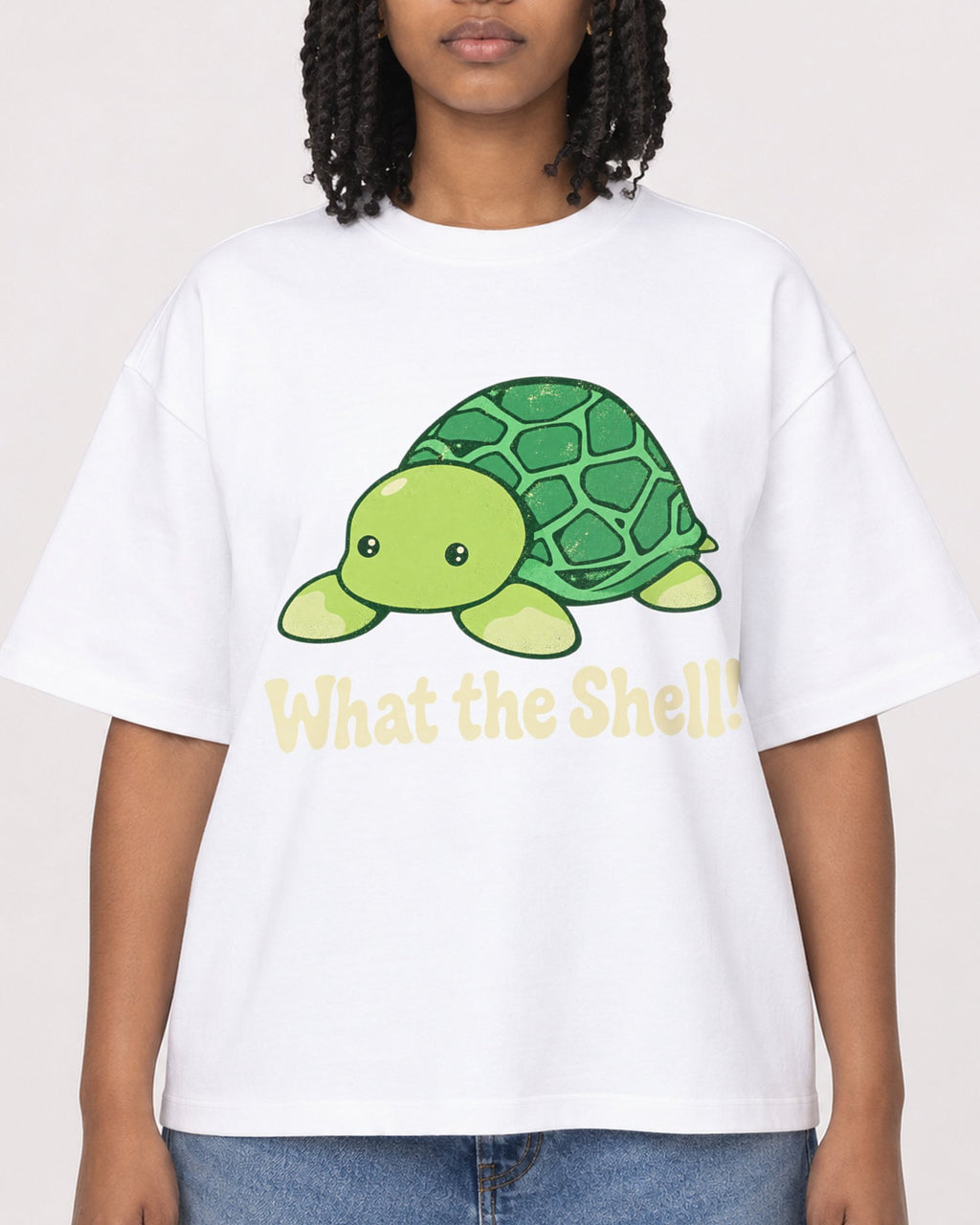 Mockup Boxy Heavyweight Tee White female close-up 15
