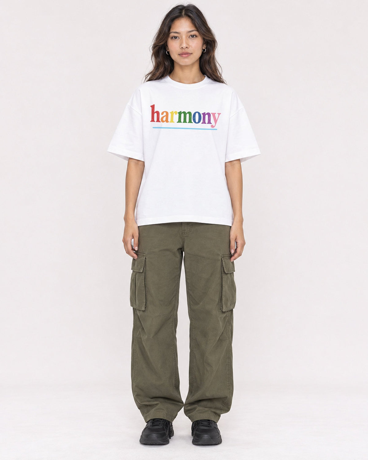 Mockup Boxy Heavyweight Tee White female full-body 02