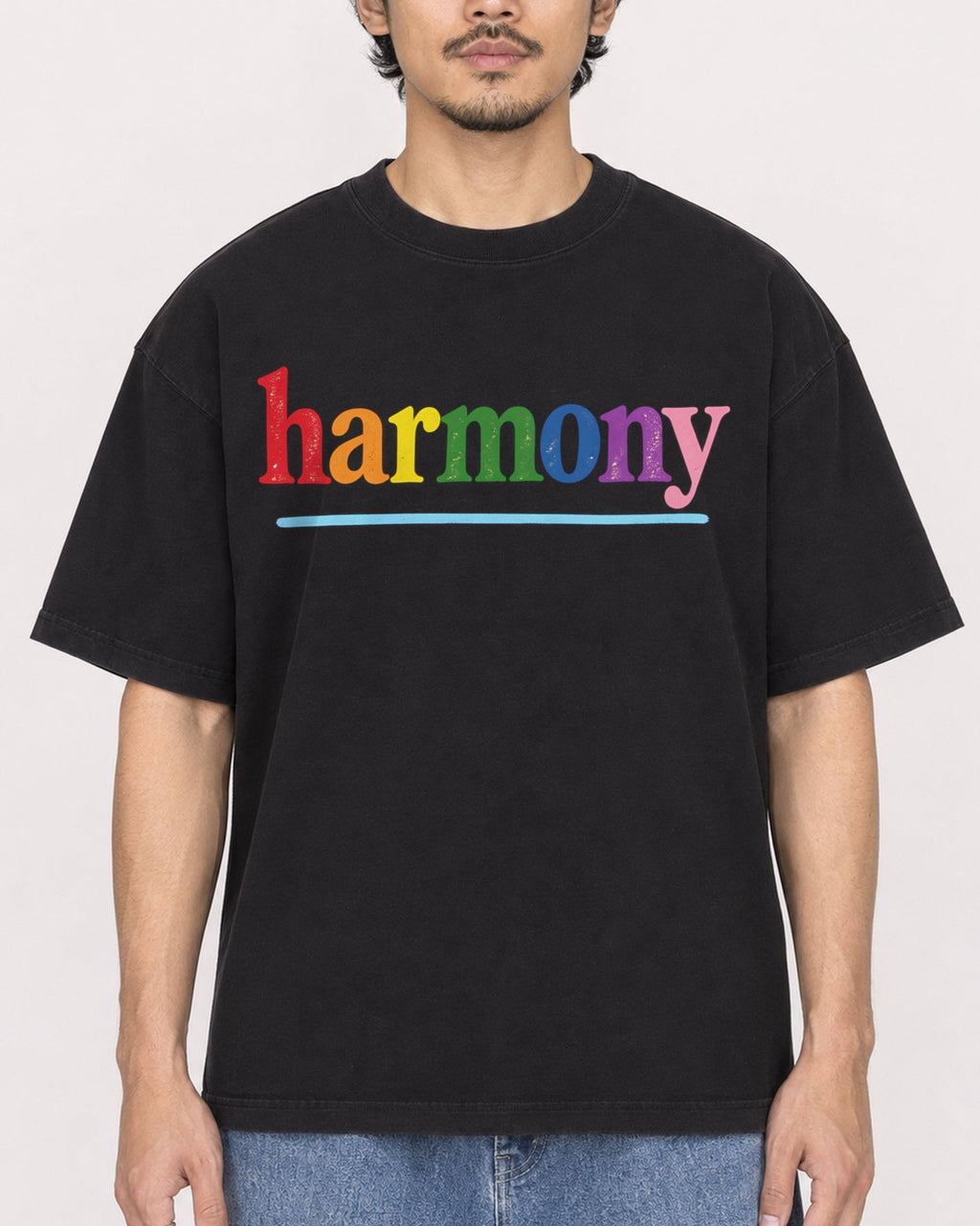 Mockup Boxy Heavyweight Tee Black male close-up 02