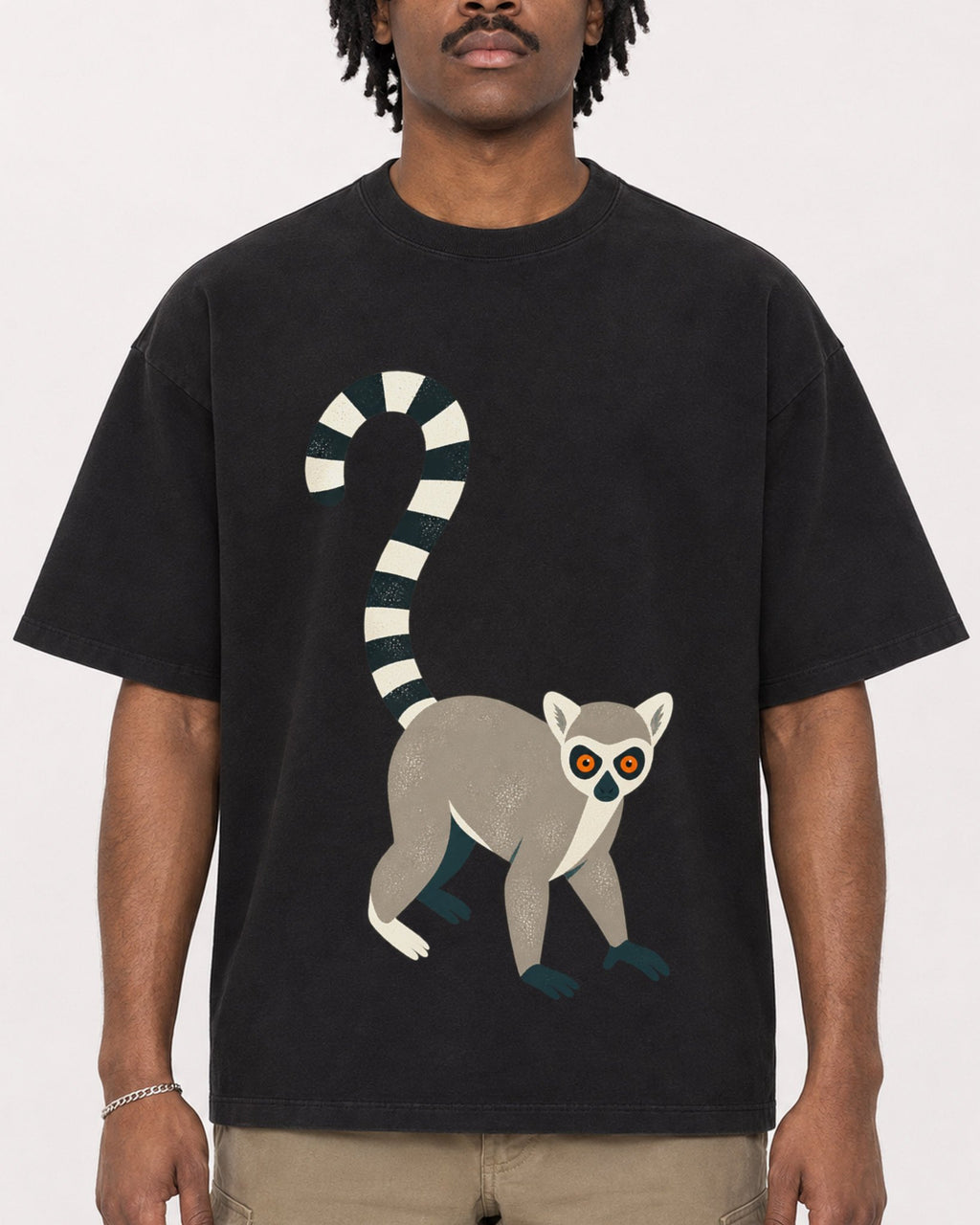 Mockup Boxy Heavyweight Tee Black male close-up 04