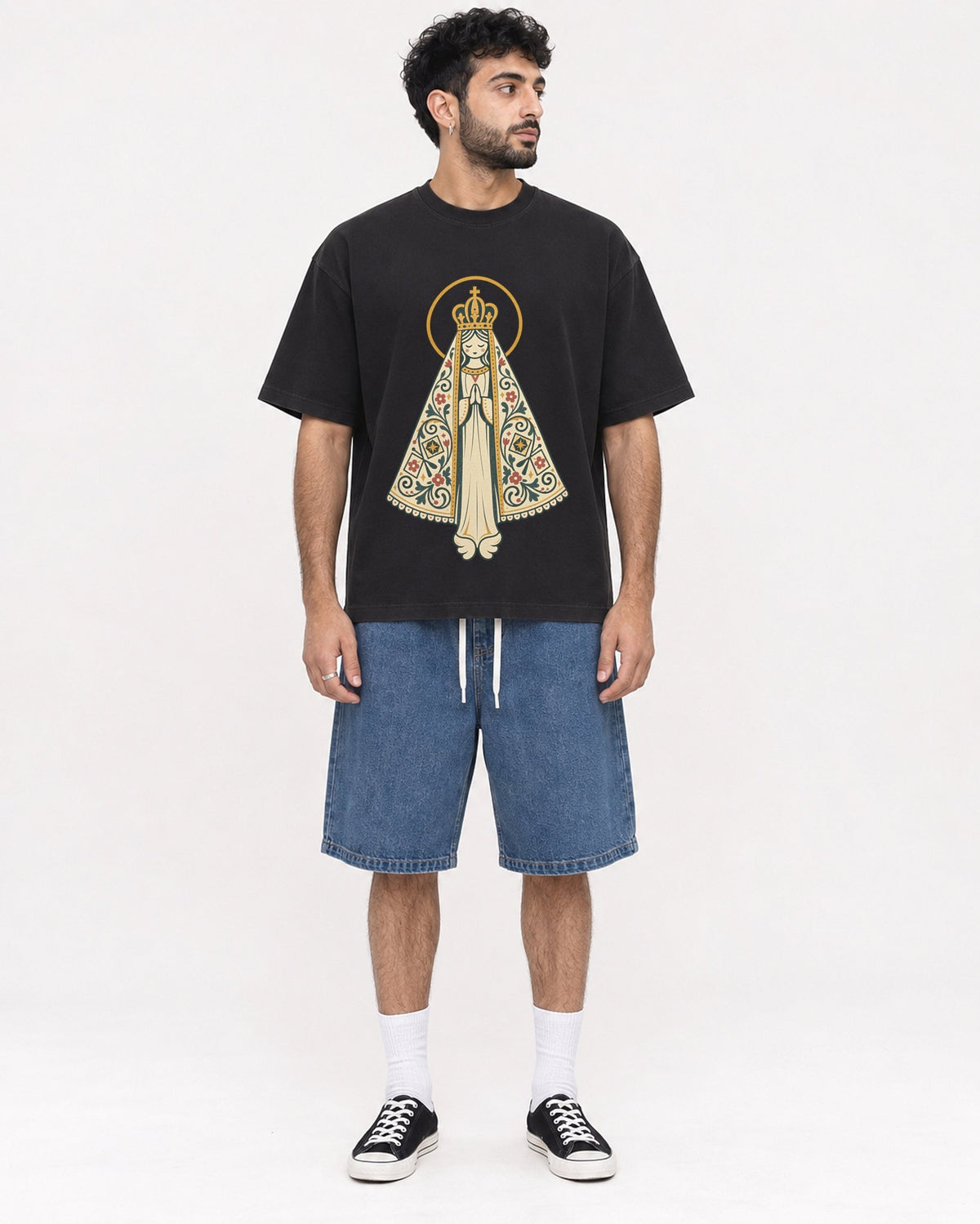 Mockup Boxy Heavyweight Tee Black male full-body 07