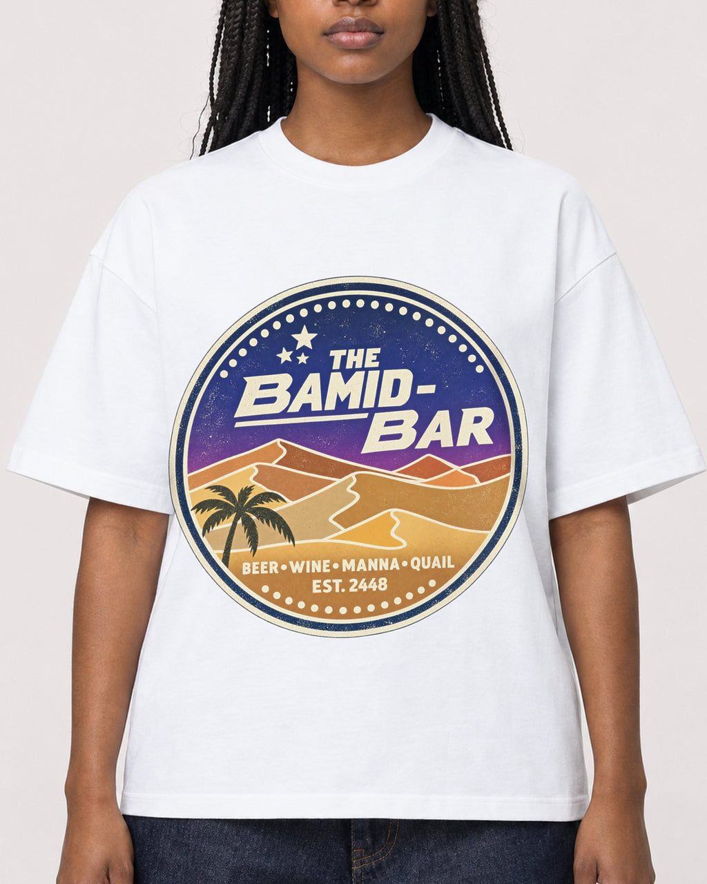 Mockup Boxy Heavyweight Tee White female close-up 04
