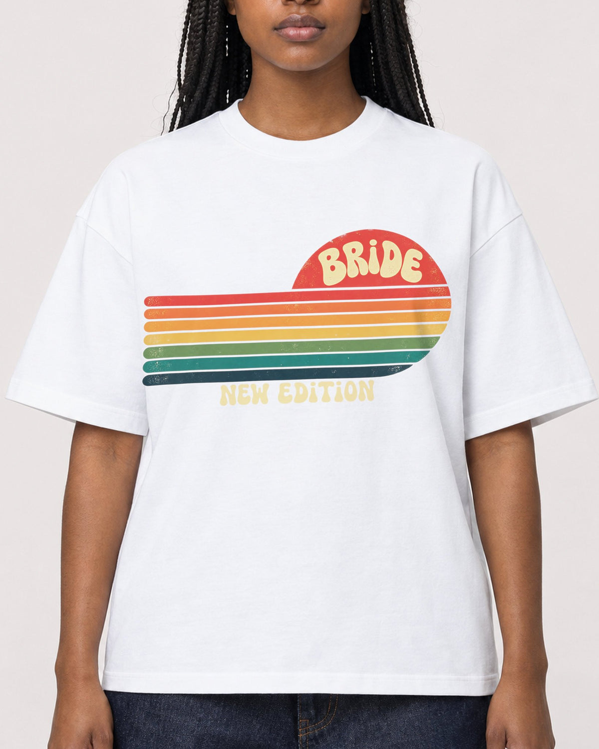 Mockup Boxy Heavyweight Tee White female close-up 04