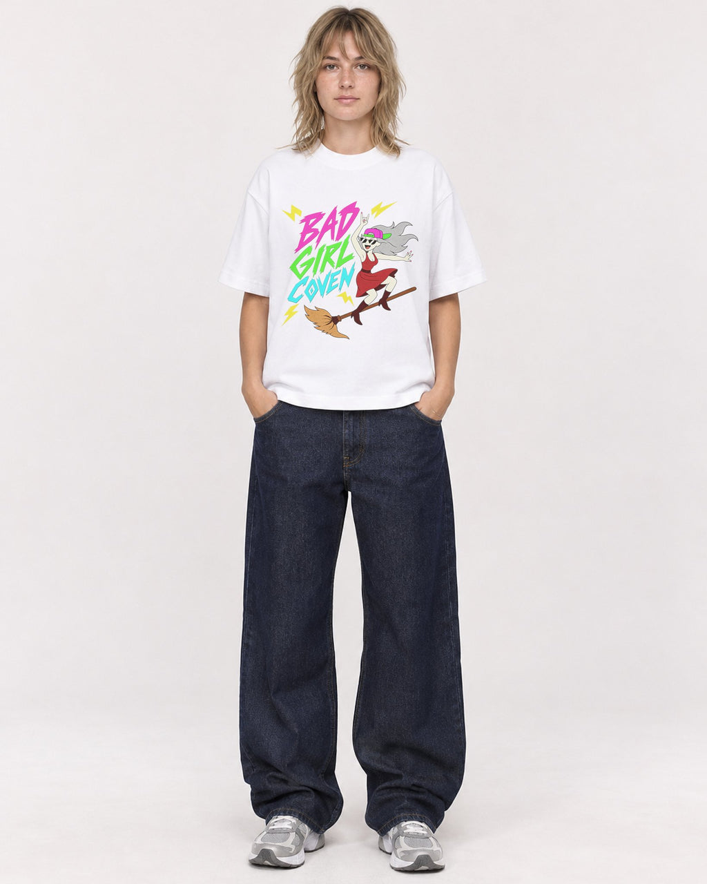 Mockup Boxy Heavyweight Tee White female full-body 19