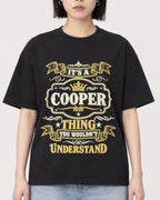 Mockup Boxy Heavyweight Tee Black female close-up 11