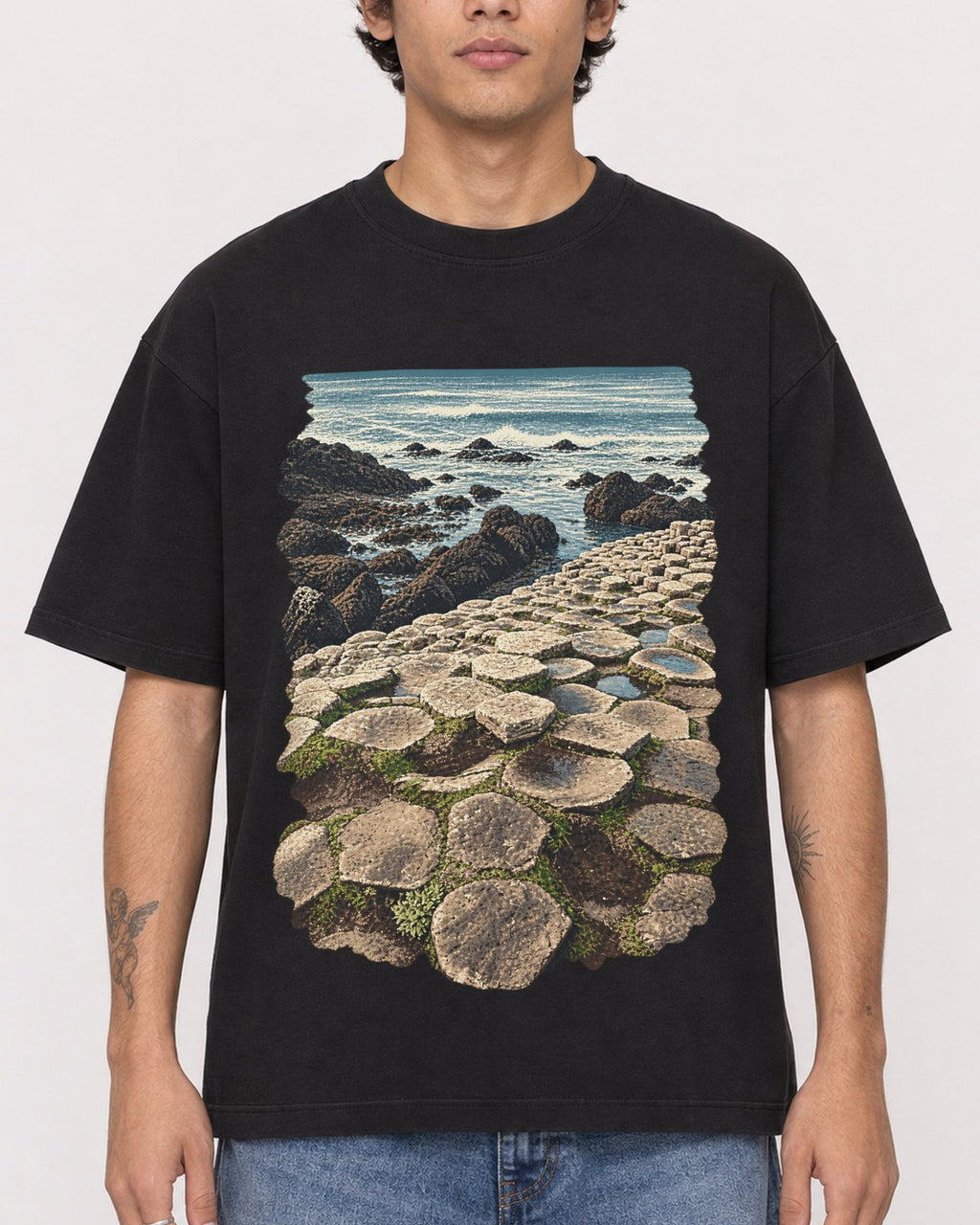 Mockup Boxy Heavyweight Tee Black male close-up 06