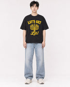 Mockup Boxy Heavyweight Tee Black male full-body 01
