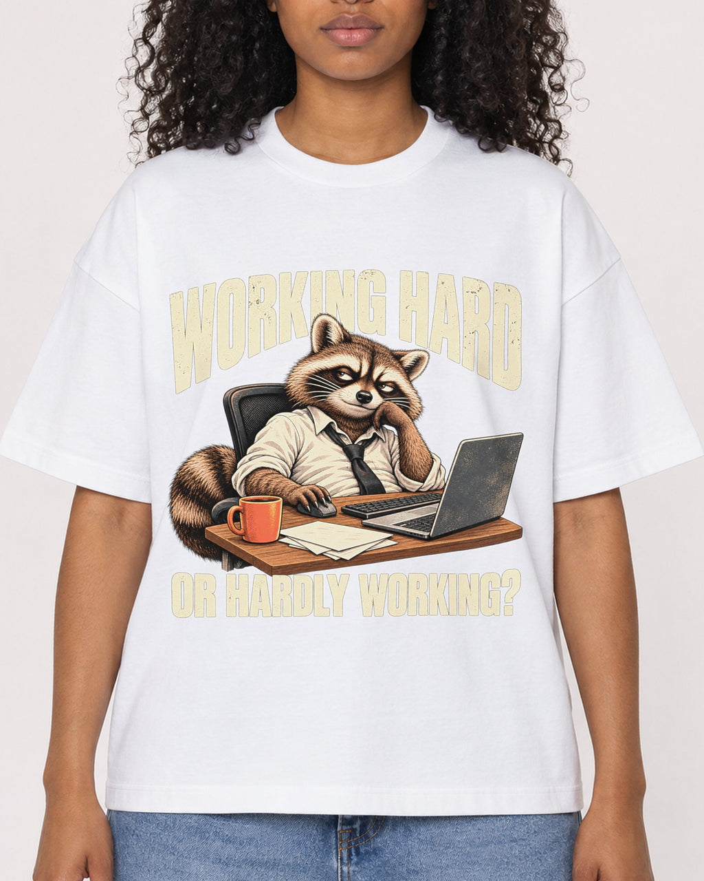 Mockup Boxy Heavyweight Tee White female close-up 05
