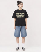 Mockup Boxy Heavyweight Tee Black female full-body 41