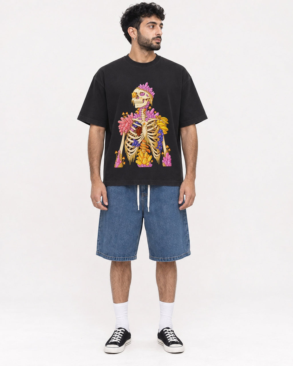 Mockup Boxy Heavyweight Tee Black male full-body 07